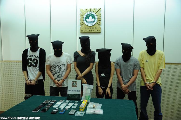 今天澳门晚9点35开特和学生贩毒3年捞钱7亿与