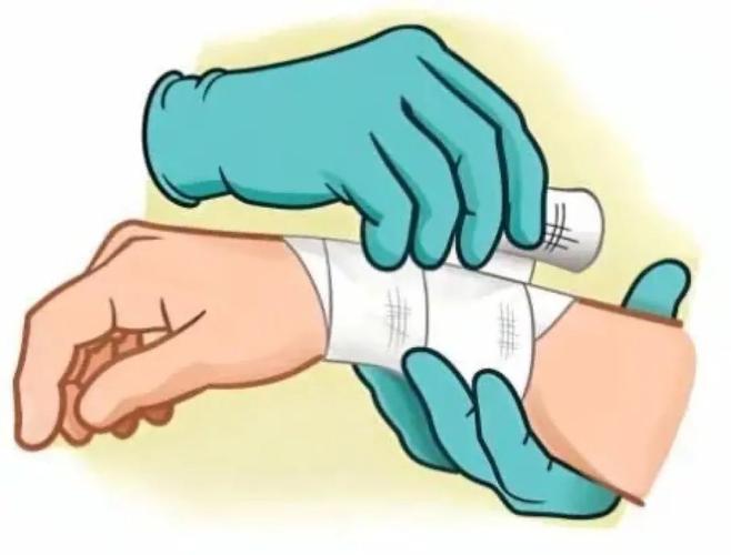 2025年澳门9点35分07和男子在湖边被蛇咬伤与男子在湖边被蛇咬伤视频