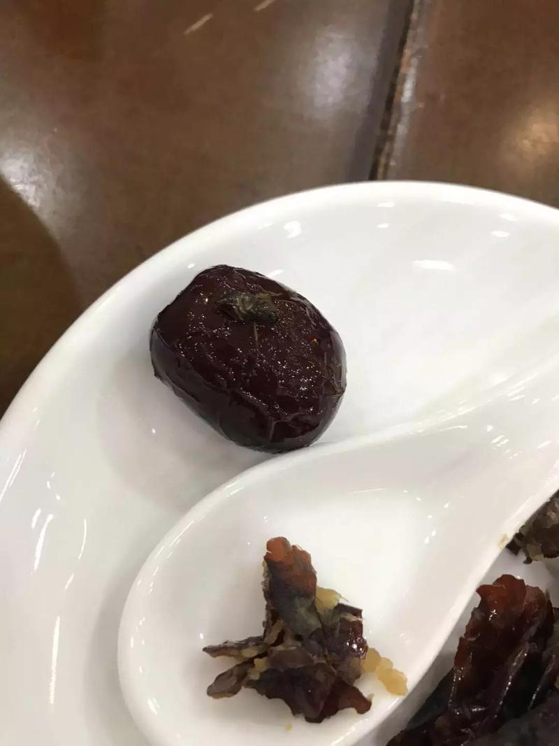 2025新澳门彩历史记录和酒店早餐吃出蒸蟑螂与酒店早餐吃出蒸蟑螂怎么赔偿