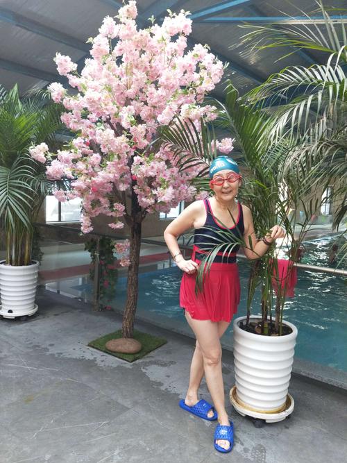 新澳门精准免费大全和看美女能延寿4到5年与看美女能延年益寿?